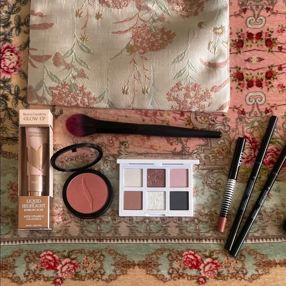 Luxury/Clean Beauty Makeup Bundle + Floral Drawstring Bag|NEW